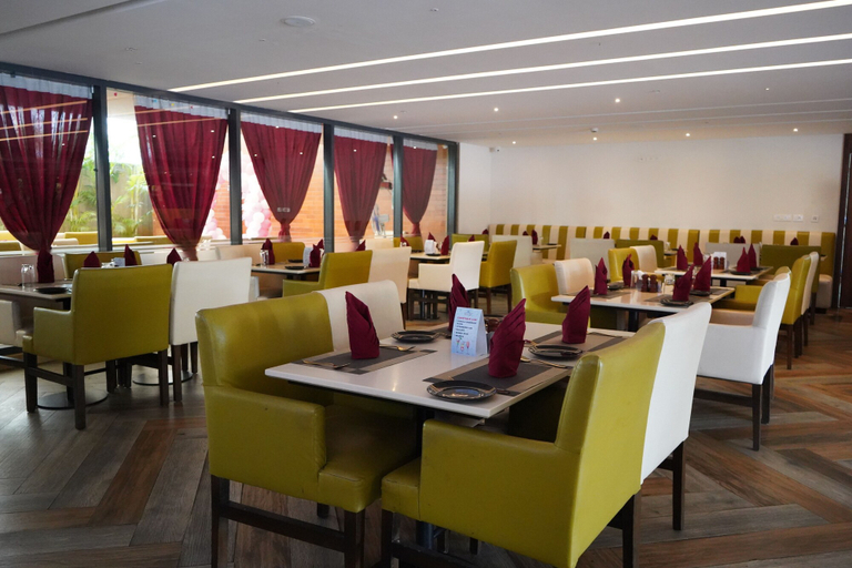 Food & Drinks 5, The Sea View, Dakshina Kannada