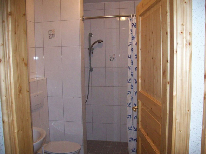 Bathroom 5, Breitenbach Modern Retreat, Waldeck-Frankenberg