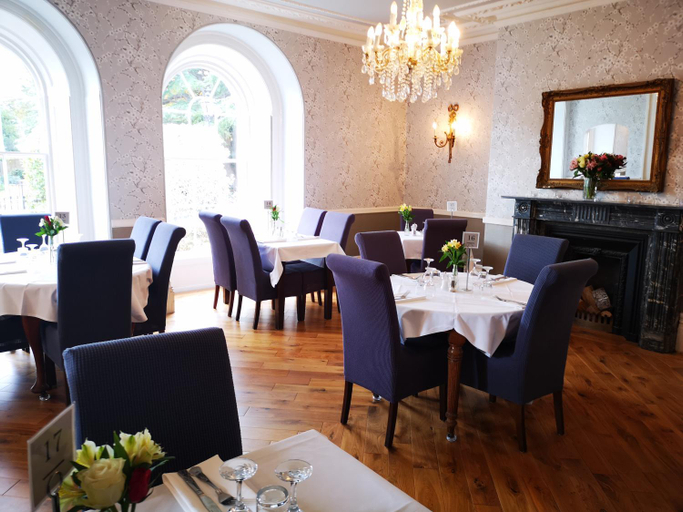Food & Drinks 5, Anglesey Hotel, Hampshire