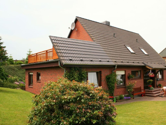 Exterior & Views 2, Holiday Apartment Erika Leonhardt, Plön