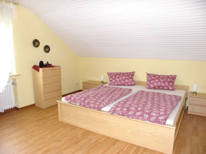 Room 3, Holiday Apartment Haus Burgenblick Bullay, Cochem-Zell