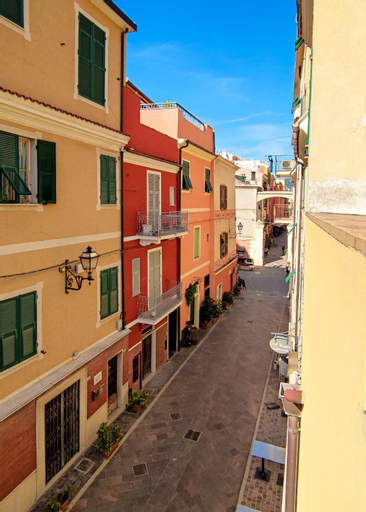 La cortese - By Ligooria, Savona