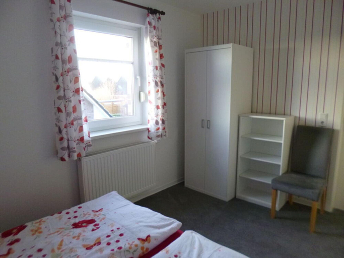 Bedroom 3, Holiday Apartment Gerdes, Friesland