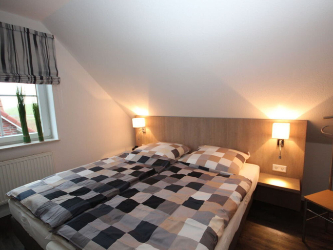 Room 4, 69 in the Burhave Seepark, Wesermarsch