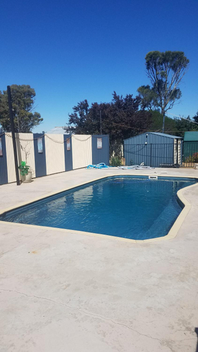 Others 5, Wimmera Motel, Hindmarsh