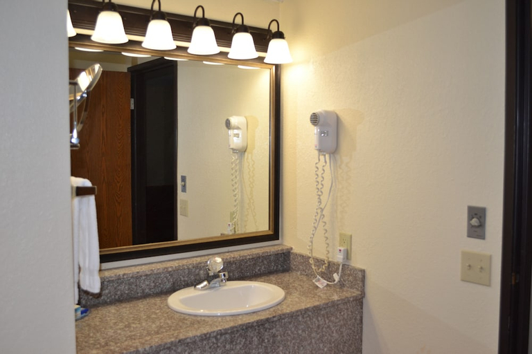 Bedroom 3, Best Western Music Capital Inn, Taney