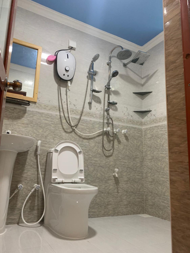Bathroom 4, Ocean Waves Inn, Kaafu Atoll