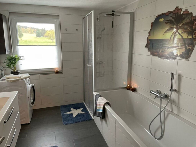 Bathroom 4, Ottenhain Natural Paradise, Görlitz