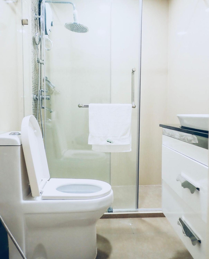 Bathroom, Fiyala Homestay