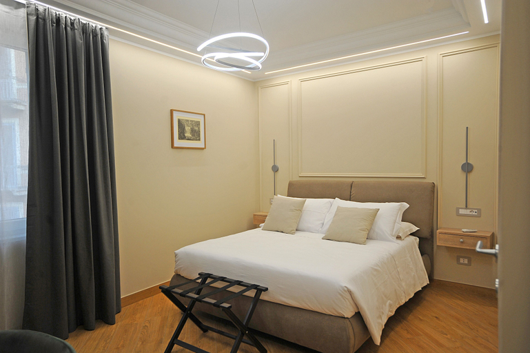 Bedroom 3, Mom Apartment Rooms&Suites, Roma