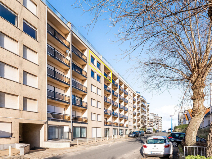 Exterior 3, Goudenboom 502 Close to the sea and Center, West-Vlaanderen