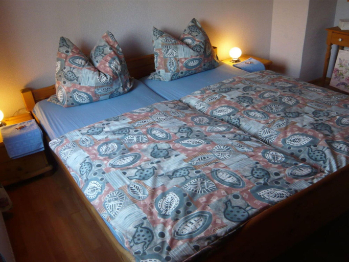 Bedroom 2, Holiday Apartment Caspari in Winterberg, Hochsauerlandkreis