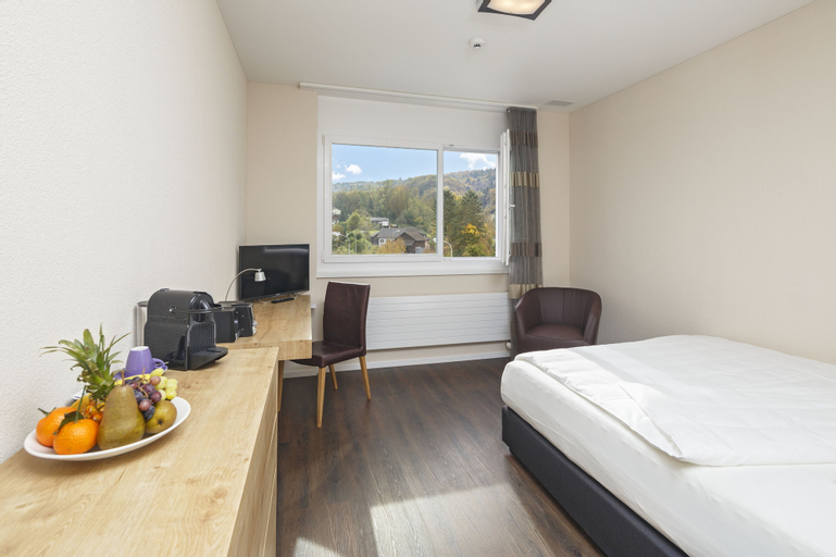 Bedroom 10