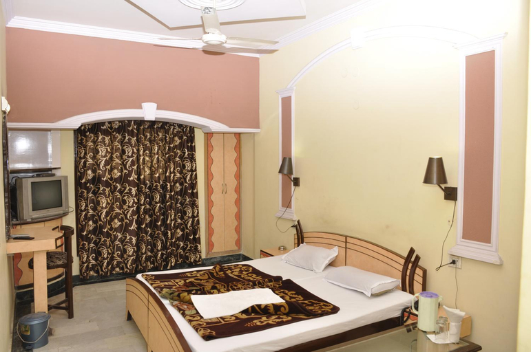 Others 5, Hotel Pratiksha, Moradabad