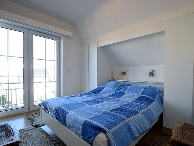 Bedroom 2, Ter Streep 0201 Apartment Near the Beach, West-Vlaanderen