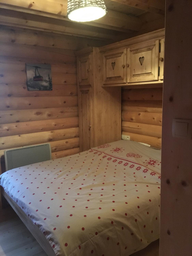 Bedroom 2, Le Syote, Vosges