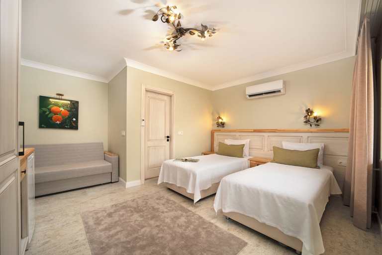 Bedroom 4, Orange Garden Hotel Akyaka, Ula