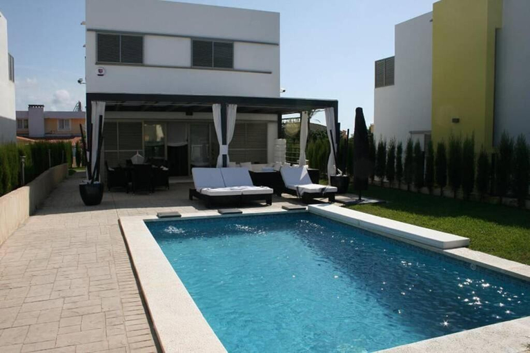 2, Villa Gala, Baleares