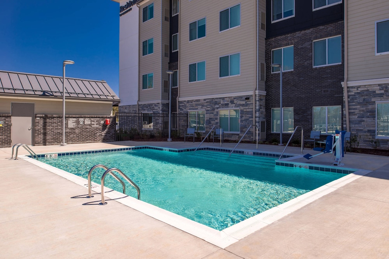 Sport & Beauty 5, Residence Inn By Marriott Charlotte Steele Creek, Mecklenburg
