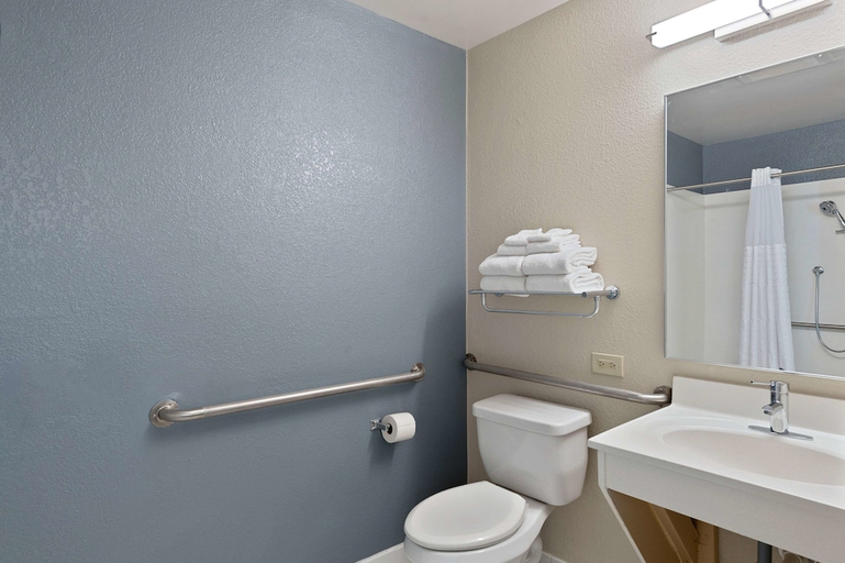 Bathroom 4, Extended Stay America Select Suites - Charlotte - Tyvola Rd., Mecklenburg