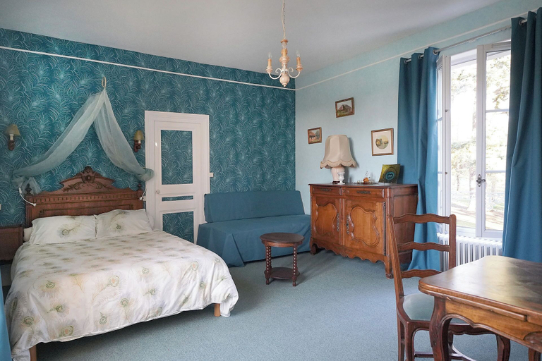 Bedroom 4, Domaine de La Thiau, Loiret