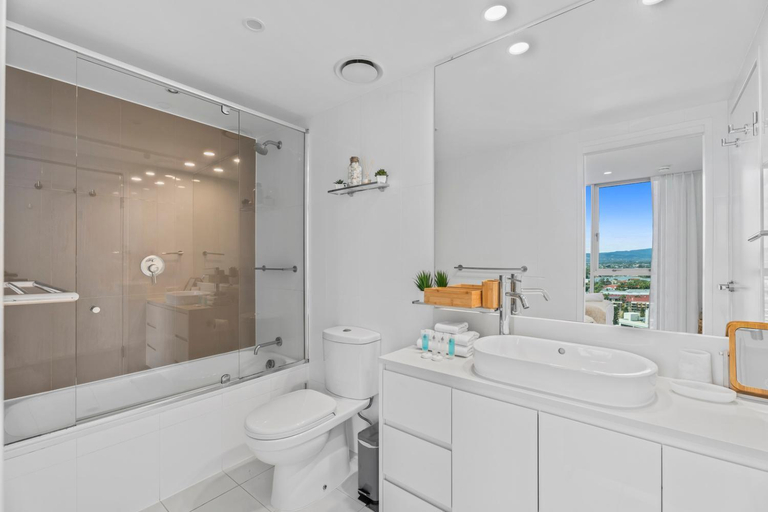 Bathroom 4, H-Residences Surfers Paradise - GCLR, Gold Coast