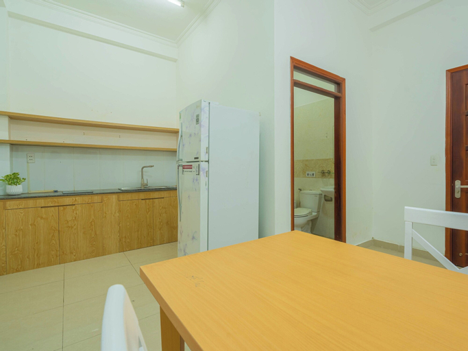 Dining Room 4