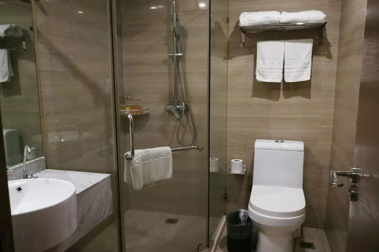 Bathroom 3, Jiu Tian Fashion Hotel, Fuzhou