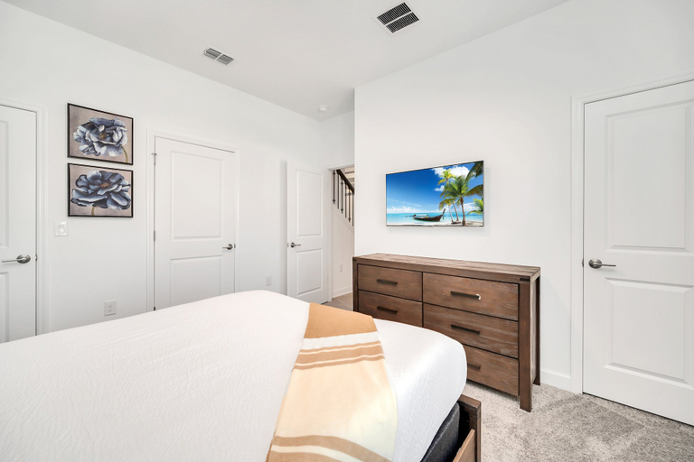 Bedroom 3, 1030 Splash Shot Place, Osceola
