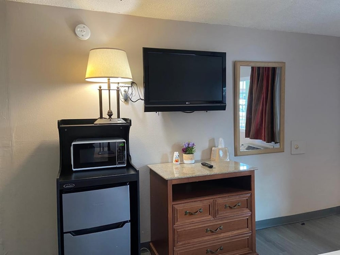 Others 5, Days Inn by Wyndham Chico, Butte