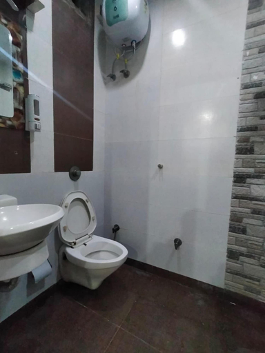 Others 4, Hotel Maya Inn, Gautam Buddha Nagar