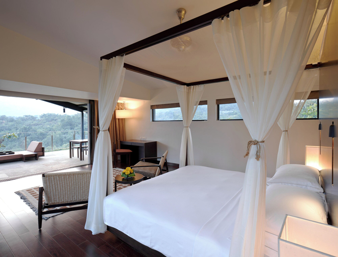 Bedroom 4, Dharana at Shillim - Luxury Clinical Wellbeing Retreat, Pune