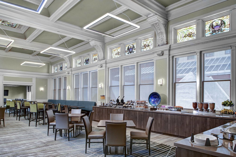 Food & Drinks 4, Residence Inn By Marriott Cleveland Downtown, Cuyahoga