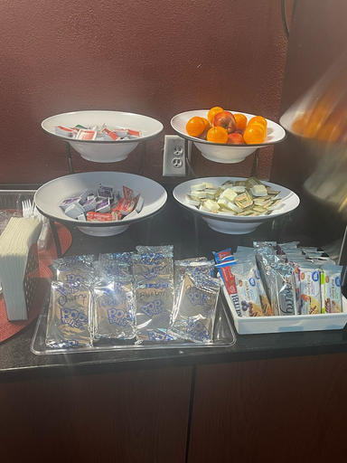 Food & Drinks 4, Red Roof Inn Clearfield, Clearfield
