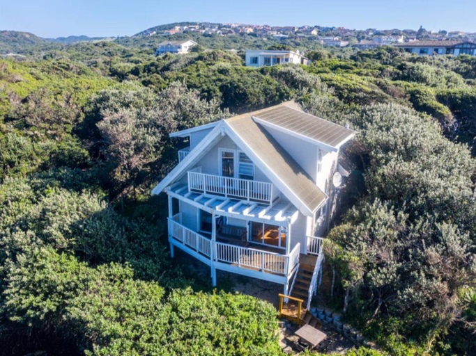 Exterior view 5, The Spinning Reel Beach Cottages, Cacadu