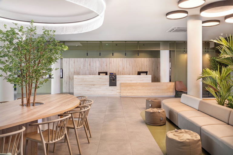 B&B HOTEL Lisboa Aeroporto, Loures