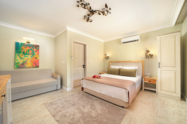 Bedroom 3, Orange Garden Hotel Akyaka, Ula