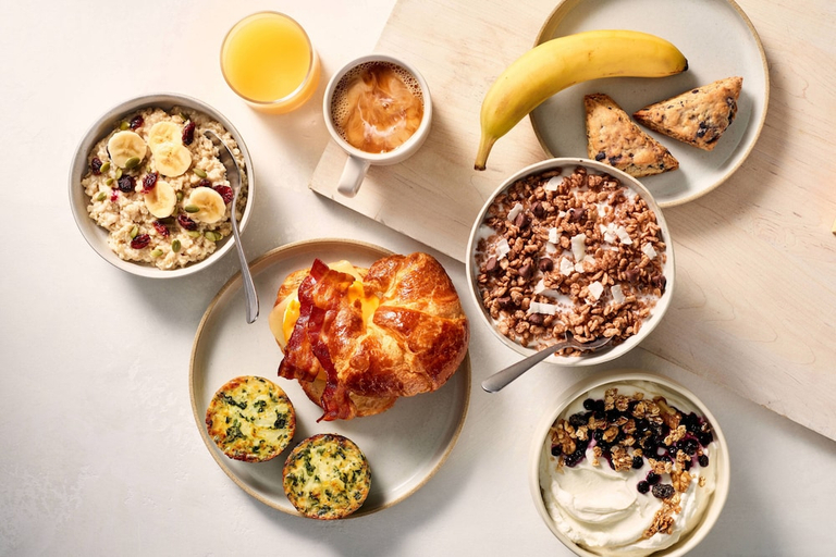 Food & Drinks 5, Fairfield Inn Suites By Marriott Cincinnati Eastgate, Clermont