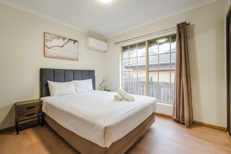 Bedroom 2, Yarra Valley Motel, Yarra Ranges - Lilydale