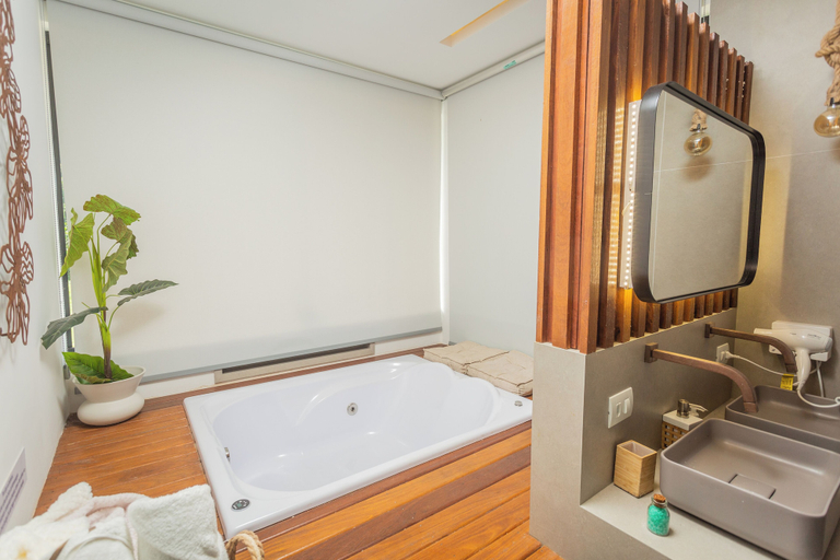 Bathroom 5, Pousada Paraíso Almada, Ubatuba