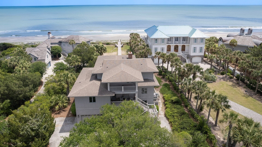 Exterior 3, Inviting Vacation Home Directly On Beach 7 Bedroom Home by Peace Vacations, Georgetown