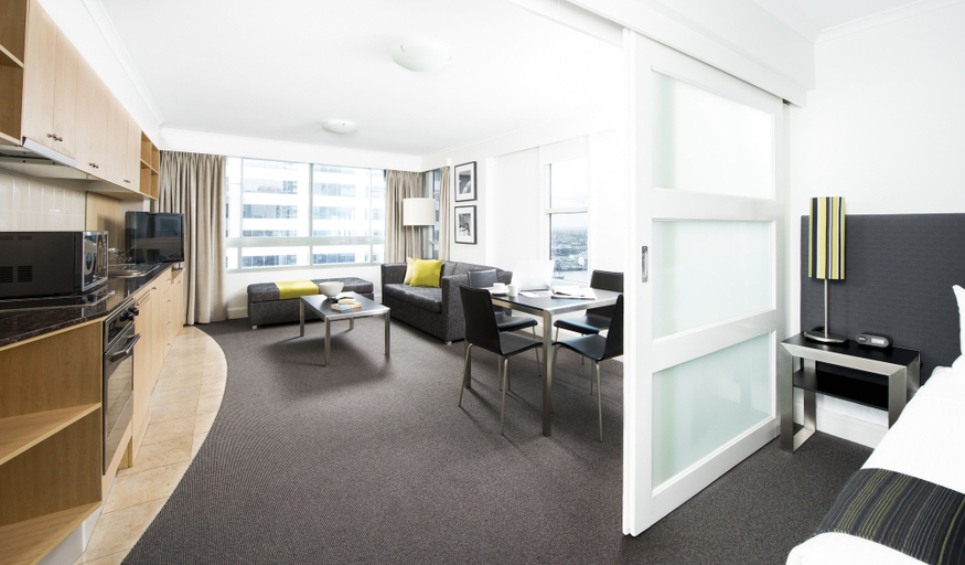Bedroom 4, Mantra on Kent, Sydney