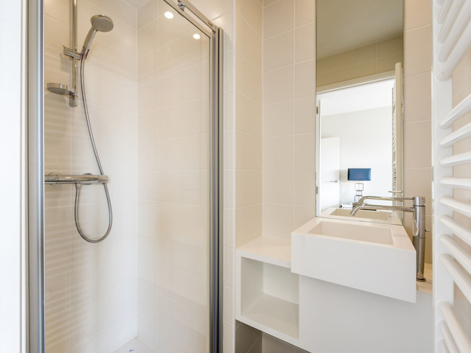 Bathroom 4, Beautiful apartment by the sea, West-Vlaanderen