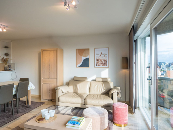 Living room 3, Bright Apartment With the Terrace, West-Vlaanderen