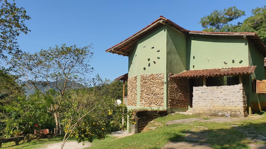 Others 3, Sitio Cumuru, Parati