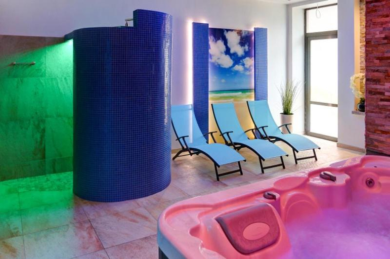 Sport & Beauty 5, OW Krakus I - pokoje i domki, Nowy Dwór Gdański