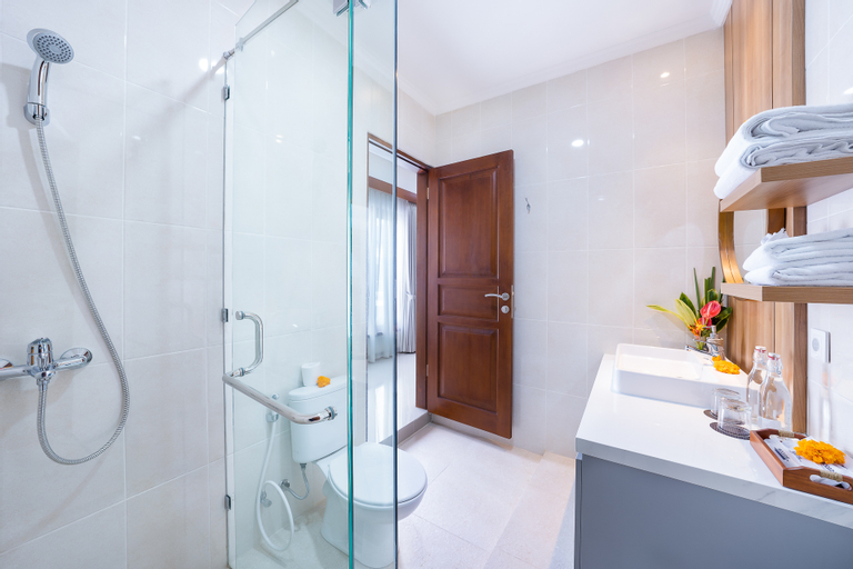 Bathroom 3