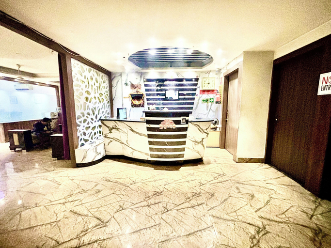 Others 5, Hotel Pushpanjali, Delhi