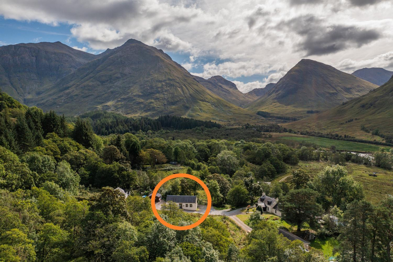 Others 5, Heart of Glencoe Holidays, Highland