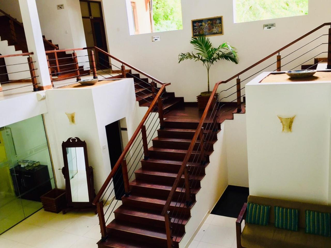 Public Area 3, Lavendish Okrin Hotel, Katharagama